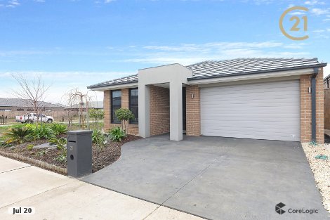 21 Bernardins St, Clyde North, VIC 3978