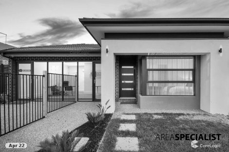 13 Masters Cres, Mambourin, VIC 3024