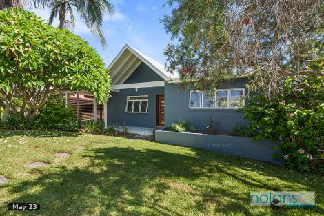 11 Bellevue Dr, Korora, NSW 2450