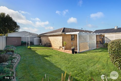 73 Marie Cres, Wendouree, VIC 3355