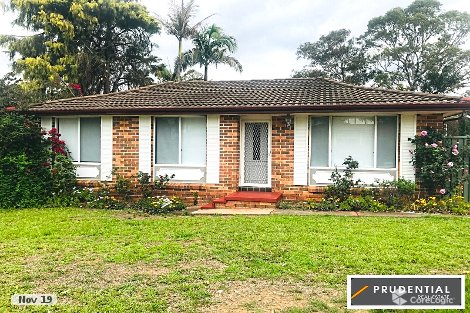 4 Bramble Pl, Macquarie Fields, NSW 2564