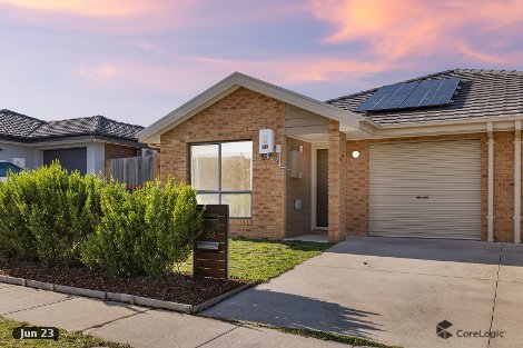 33 Daramoolen St, Ngunnawal, ACT 2913