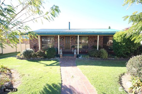 88 Manners St, Tenterfield, NSW 2372