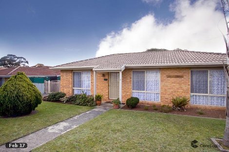 73 Dinwoodie Dr, Newborough, VIC 3825