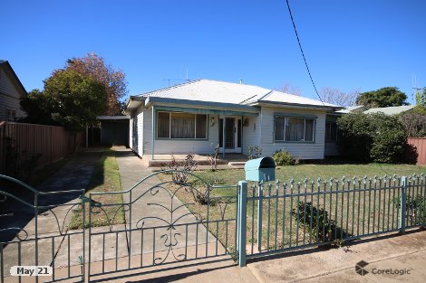 11 Queen St, Rochester, VIC 3561