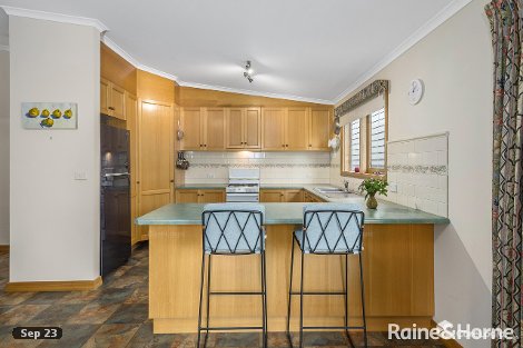 5 Maxwell St, Kyneton, VIC 3444