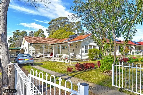 29 Wattle Ave, Macquarie Fields, NSW 2564