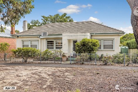 11 Brodie St, Quarry Hill, VIC 3550