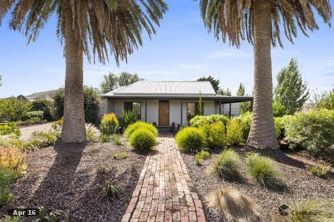 59 Mackinnons Bridge Rd, Noorat, VIC 3265