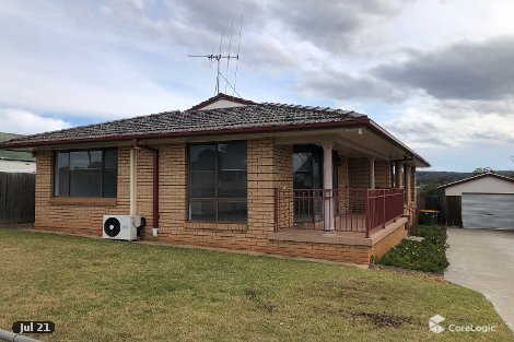 65 Phillip St, Molong, NSW 2866