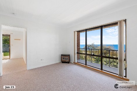 2b Bay St, Parklands, TAS 7320