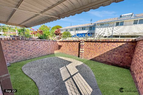 3/4 Cupania Pl, Elanora, QLD 4221