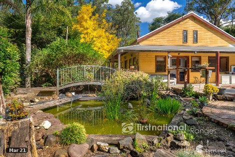 130 Mountain Rd, Cockatoo, VIC 3781