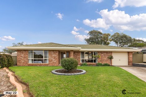 8 Bendigo Cl, Trott Park, SA 5158