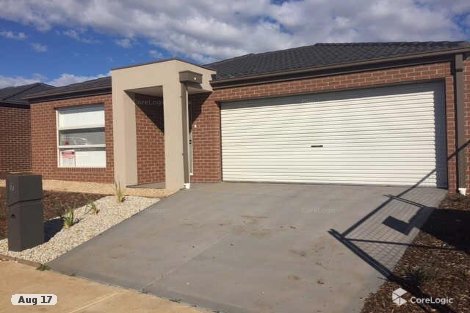 7 Hinkler Cres, Brookfield, VIC 3338