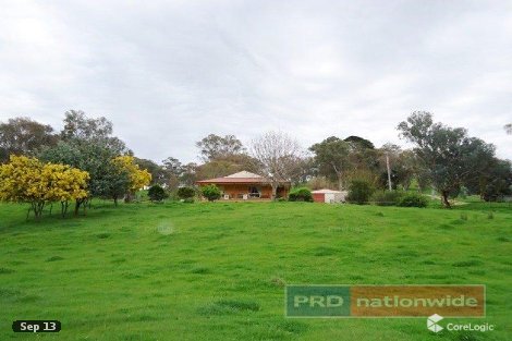 145 Todds Rd, Adelong, NSW 2729