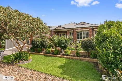 35 Rutherglen Cres, Gowanbrae, VIC 3043