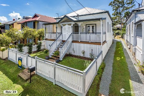 54 Yundah St, Shorncliffe, QLD 4017