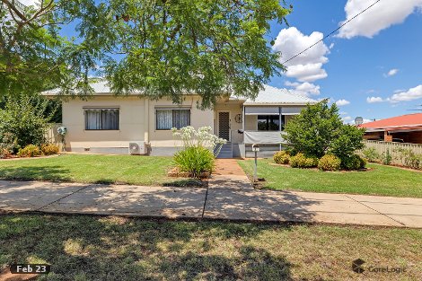 33 Loughnan St, Coolamon, NSW 2701