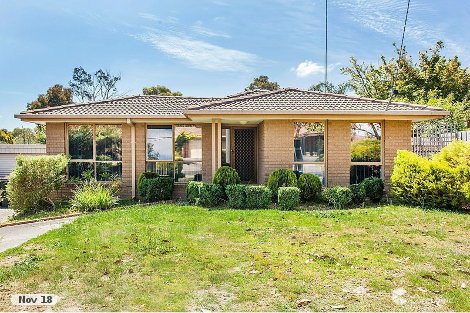 52 Langdale Dr, Croydon Hills, VIC 3136