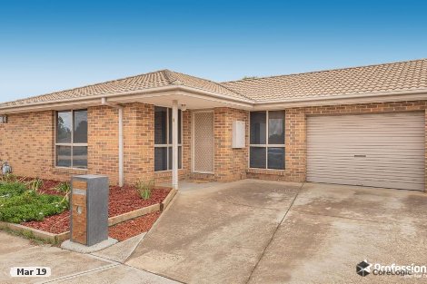 1/2 Frobisher St, Melton, VIC 3337