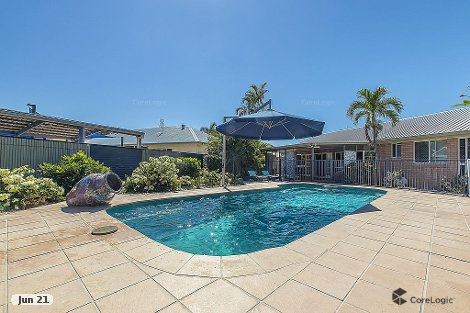 11 Jamaica Cres, Bushland Beach, QLD 4818