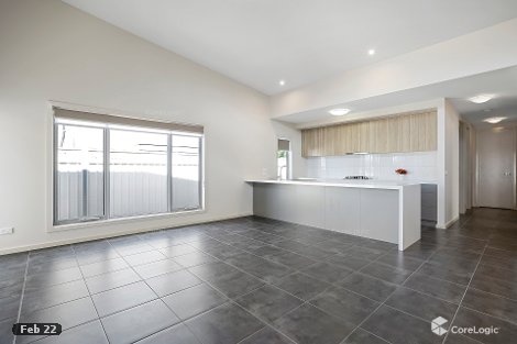 3/2 Pilcher St, Strathdale, VIC 3550