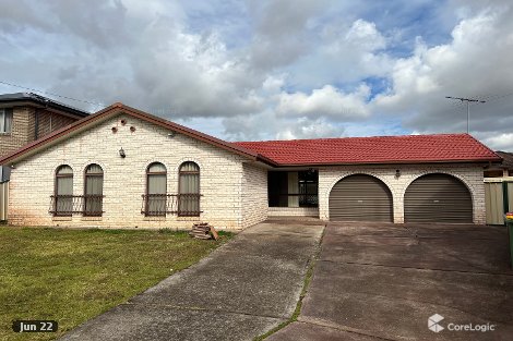 9 Cash Pl, Prairiewood, NSW 2176