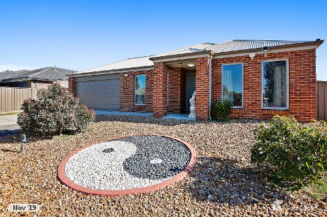 15 Hamilton Hume Tce, Yea, VIC 3717