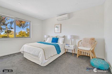 1/8 Warwick Pl, Tullamarine, VIC 3043