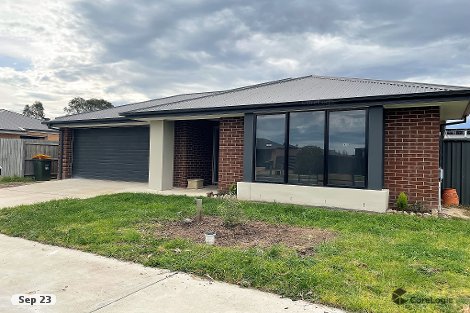 5 Peters Dr, Stratford, VIC 3862