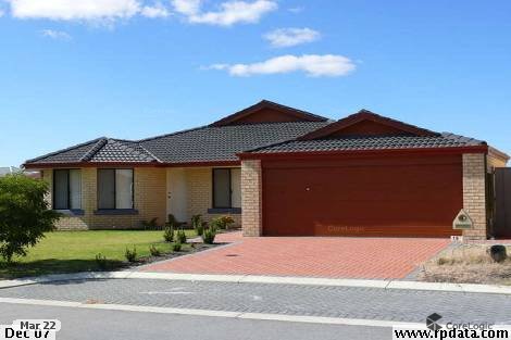 19 Charnley Bend, Success, WA 6164