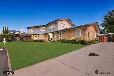 7 Wills Ct, Mount Ommaney, QLD 4074