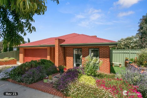 10 Merlot Cl, Maiden Gully, VIC 3551