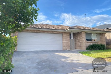 13 Domus St, Glenmore Park, NSW 2745