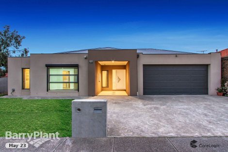 28 Grassland Cres, Cairnlea, VIC 3023