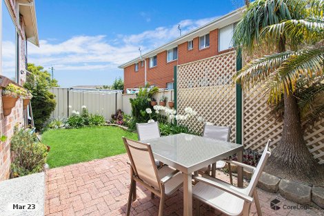 2/70 Pur Pur Ave, Lake Illawarra, NSW 2528