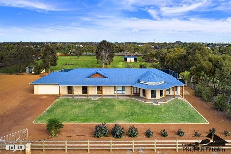 36 Border Dr, Deepdale, WA 6532