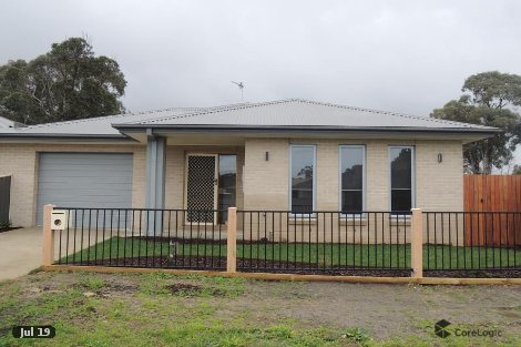 37 Bruce St, Heyfield, VIC 3858