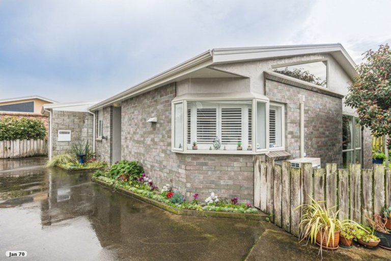 Property details for 13B Pitt Street, Wanganui, 4500