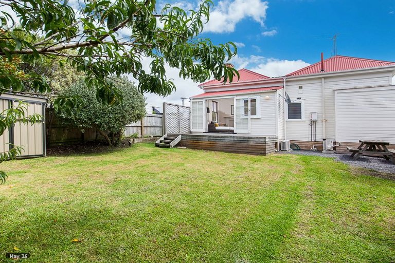 Property details for 560 Richmond Road, Grey Lynn, Auckland, 1021